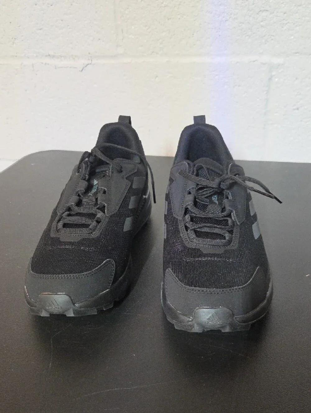 adidas Men's Black Low-Profile Trail Sneakers